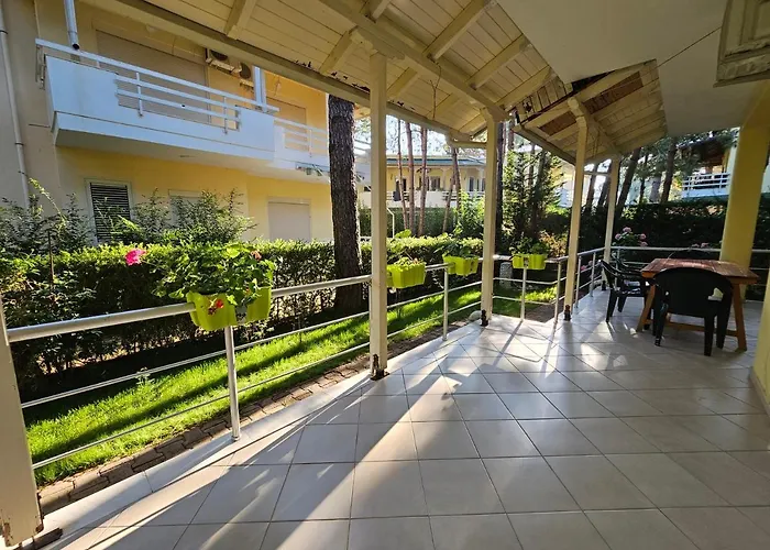 Lalzi Bay, Lura 1 Ground Floor Apartament